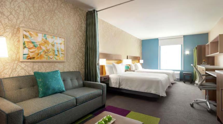 Home2 By Hilton Downtown Hotel 3*